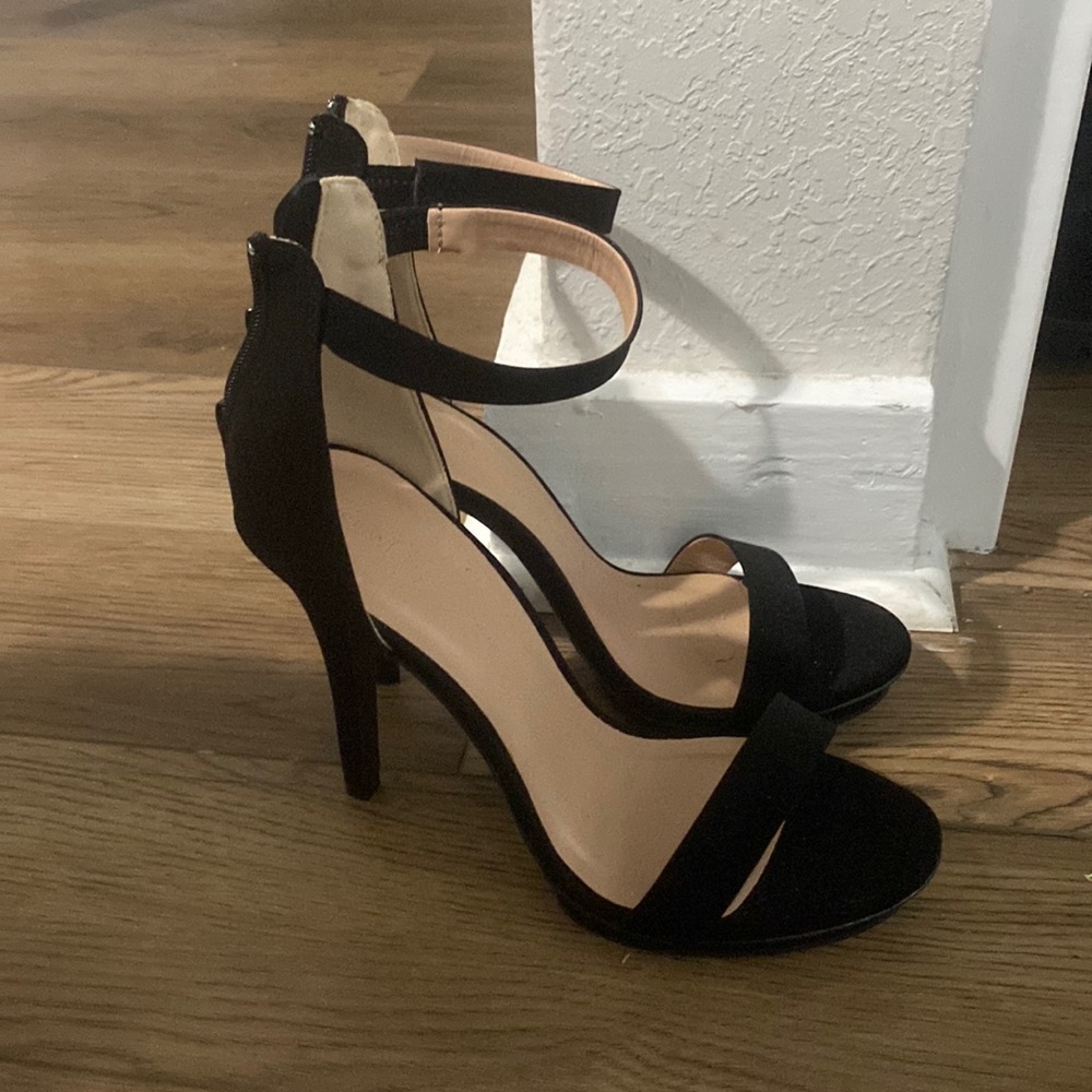 Never worn